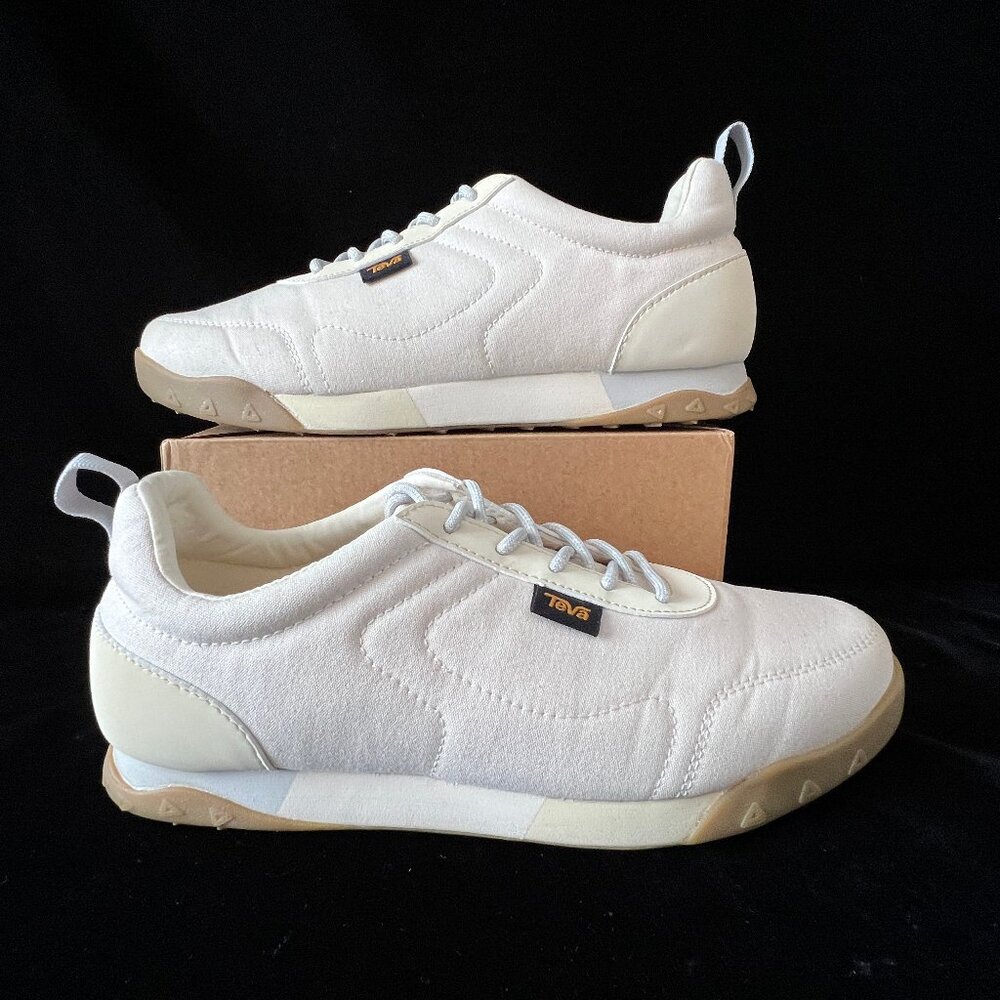 Teva Wyldland Sneakers 1124040 Beige, Size 9, Like New!